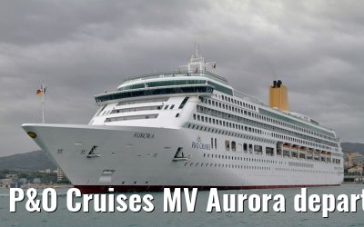 P&O Cruises MV Aurora departing Palma de Mallorca, 20. October 2011
