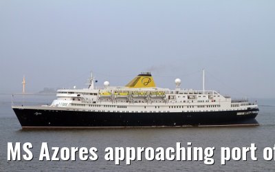 MS Azores approaching port of Bremerhaven, 29.03.2014