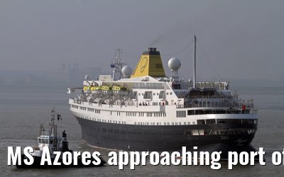 MS Azores approaching port of Bremerhaven, 29.03.2014