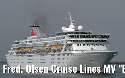 Fred. Olsen Cruise Lines MV "Balmoral" arriving Ijmuiden, 02.09.2011