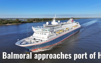Balmoral approaches port of Hamburg 26.04.2025
