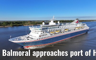 Balmoral approaches port of Hamburg 26.04.2025