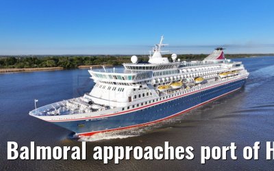 Balmoral approaches port of Hamburg 26.04.2025