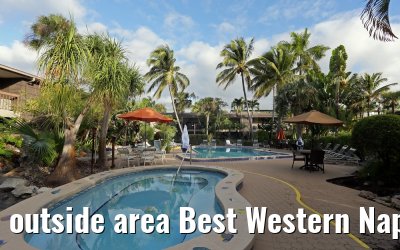 outside area Best Western Naples Inn & Suites