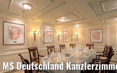 MS Deutschland Kanzlerzimmer im Vier Jahreszeiten Restaurant