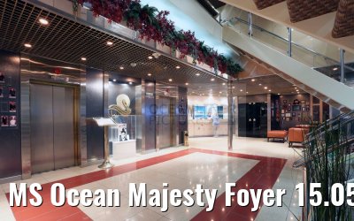 MS Ocean Majesty Foyer 15.05.2016