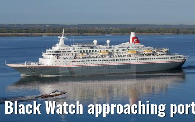 Black Watch approaching port of Hamburg 05. May 2016