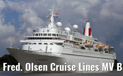 Fred. Olsen Cruise Lines MV Boudicca Kiel Canal transit 14. August 2014