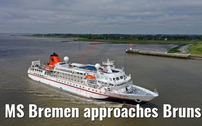 MS Bremen approaches Brunsbuettel locks 26.05.2020
