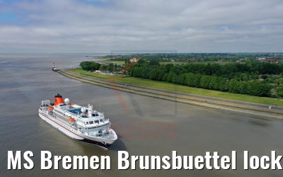 MS Bremen Brunsbuettel locks Kiel Canal 26.05.2020