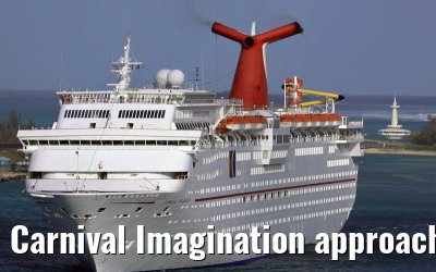 Carnival Imagination approaching port of Nassau, 18. April 2009