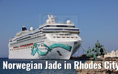 Norwegian Jade in Rhodes City 28.09.2021