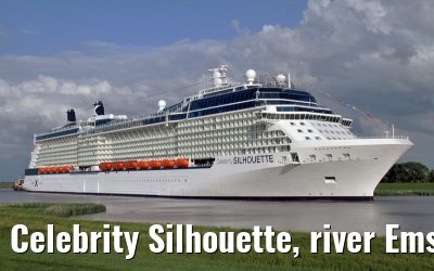 Celebrity Silhouette, river Ems conveyance, 30. June 2011