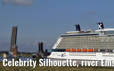Celebrity Silhouette, river Ems conveyance, 30. June 2011