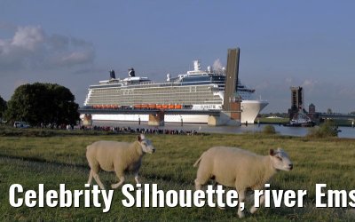 Celebrity Silhouette, river Ems conveyance, 30. June 2011