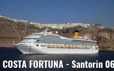 COSTA FORTUNA - Santorin 06th October 2011