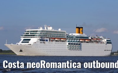 Costa neoRomantica outbound port of Hamburg 10. July 2015