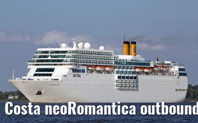 Costa neoRomantica outbound port of Hamburg 10. July 2015