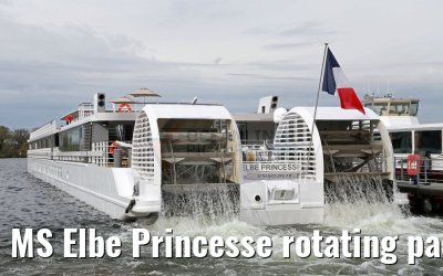MS Elbe Princesse rotating paddle wheels