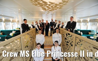 Crew MS Elbe Princesse II in der Lounge