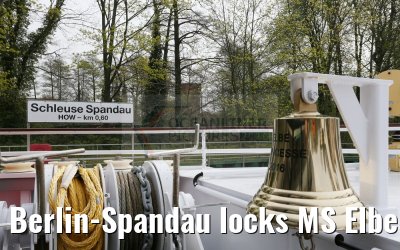 Berlin-Spandau locks MS Elbe Princesse 15.04.2016