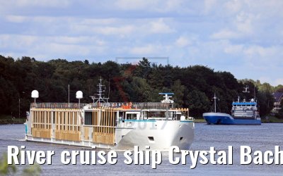 River cruise ship Crystal Bach Kiel Canal transit 06.08.2017