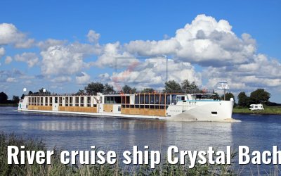 River cruise ship Crystal Bach Kiel Canal transit 06.08.2017