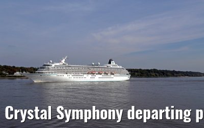 Crystal Symphony departing port of Hamburg, 28. September 2014