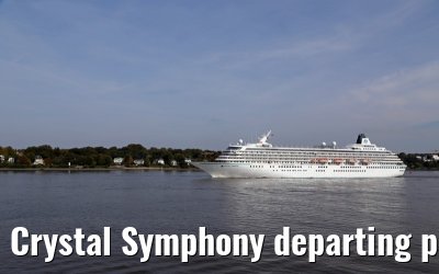 Crystal Symphony departing port of Hamburg, 28. September 2014