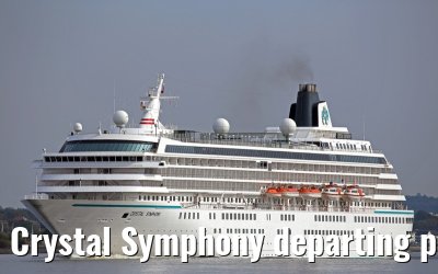 Crystal Symphony departing port of Hamburg, 28. September 2014