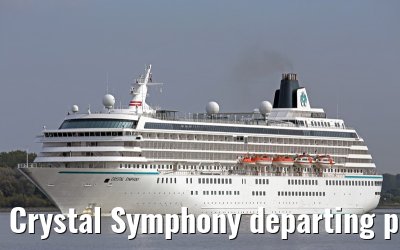 Crystal Symphony departing port of Hamburg, 28. September 2014