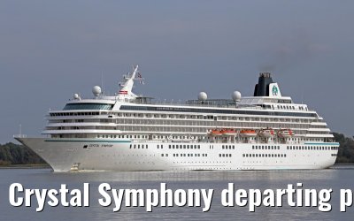 Crystal Symphony departing port of Hamburg, 28. September 2014