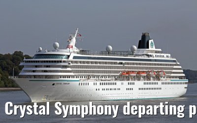 Crystal Symphony departing port of Hamburg, 28. September 2014