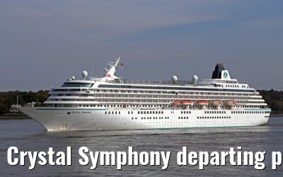 Crystal Symphony departing port of Hamburg, 28. September 2014