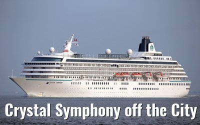 Crystal Symphony off the City of Cuxhaven 28. September 2014