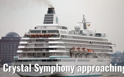 Crystal Symphony approaching port of Hamburg 08. September 2014