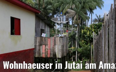 Wohnhaeuser in Jutai am Amazonas 05.01.2015