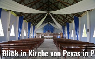 Blick in Kirche von Pevas in Peru 07.01.2015