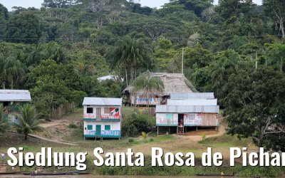Siedlung Santa Rosa de Pichana in Peru am Amazonas 07.01.2015