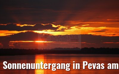 Sonnenuntergang in Pevas am Amazonas 07.01.2015