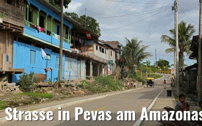 Strasse in Pevas am Amazonas 07.01.2015