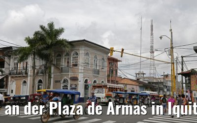 an der Plaza de Armas in Iquitos 08.01.2015