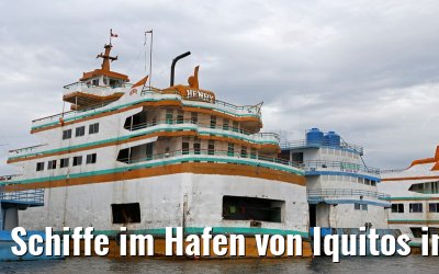 Schiffe im Hafen von Iquitos in Peru 08.01.2015
