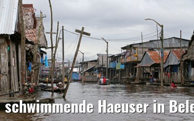 schwimmende Haeuser in Belen in Iquitos 08.01.2015