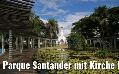 Parque Santander mit Kirche Iglesia Nuestra Senora De La Paz 09.01.2015