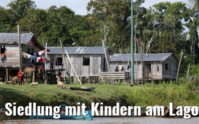 Siedlung mit Kindern am Lago Uara 11.01.2015
