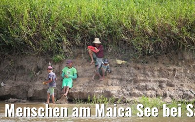 Menschen am Maica See bei Santarem 15.01.2015