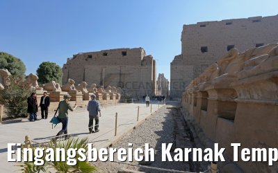 Eingangsbereich Karnak Tempel mit Sphingen