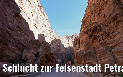 Schlucht zur Felsenstadt Petra, der Siq