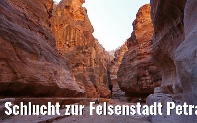 Schlucht zur Felsenstadt Petra, der Siq